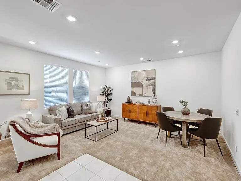1216 Sunrise Vw #104 — Photo 7