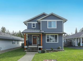 2560 Steele Cres, Courtenay, BC V9N0C8