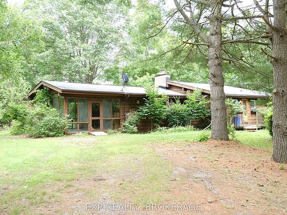 2nd image of 1026 Desert Creek Ln