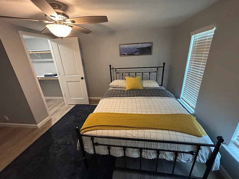 1701 Old Thorndale Rd — Photo 9