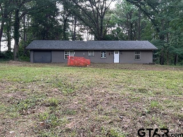 1st image of 983 Nandena Rd
