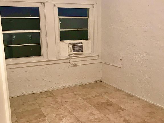 2nd image of 233 Wenonah Pl #7
