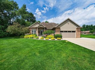 51733 Copperfield Rdg, Granger, IN 46530