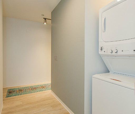 5th image of 2733 W Belden Ave #1