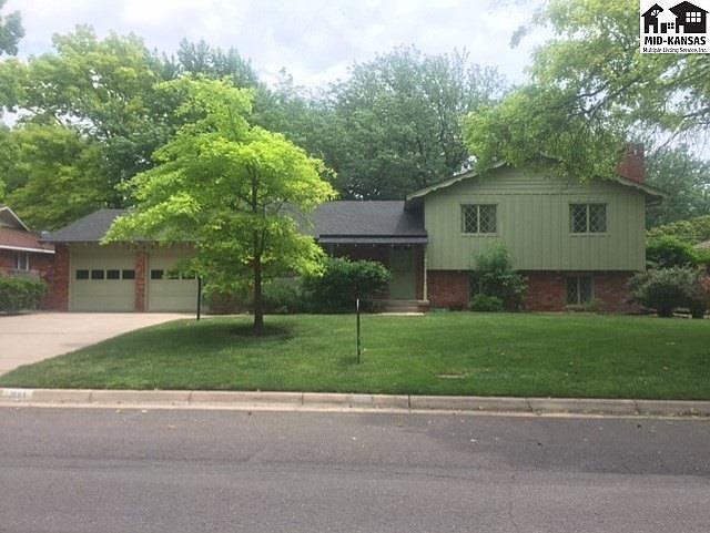 1st image of 2604 Heather Pkwy