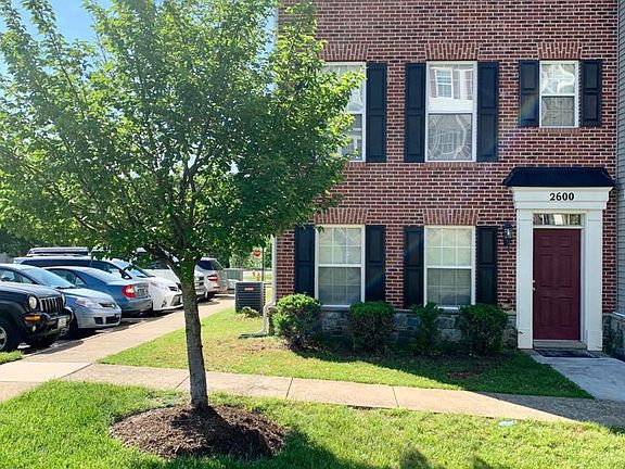 2nd image of 2600 River Basin Ln
