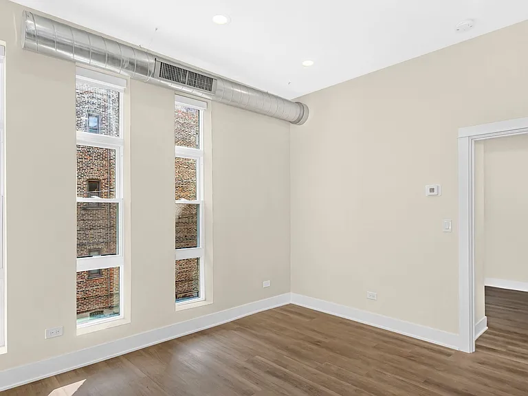 1218 W Lexington St — Photo 20