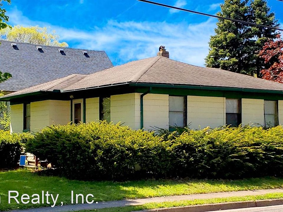 1st image of 1391 Rosewood St