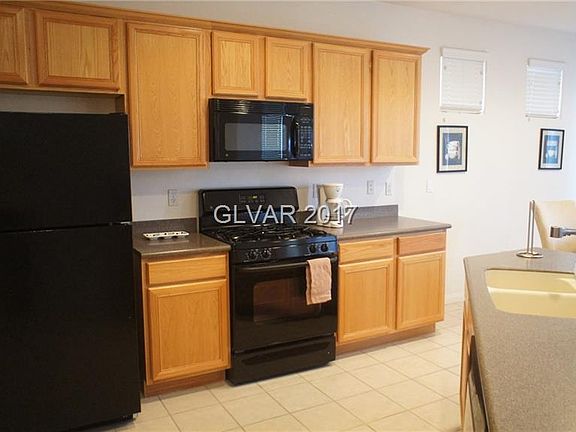 5th image of 2405 Granada Bluff Ct