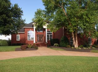 519 Five Oaks Blvd, Lebanon, TN 37087