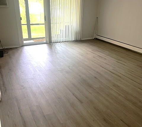 4th image of 3200 Virginia Ave S APT 104