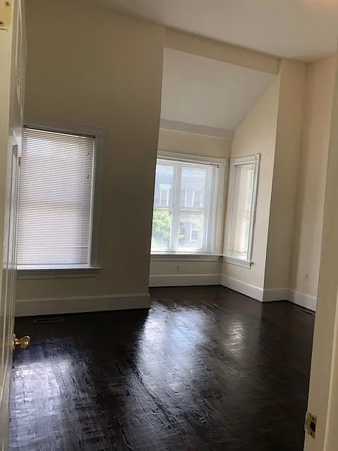 3628 10th St NW — Photo 3