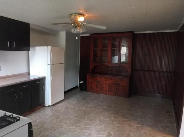 27 Noster St, Pittsburgh, PA 15212