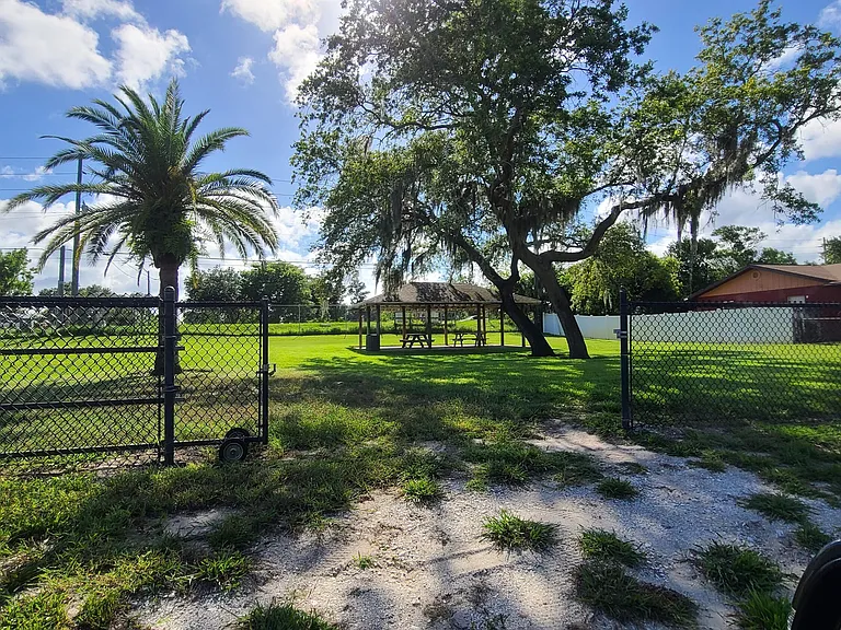 1646 W Paradise Ln — Photo 35