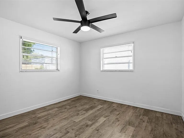 4427 W Oklahoma Ave — Photo 20