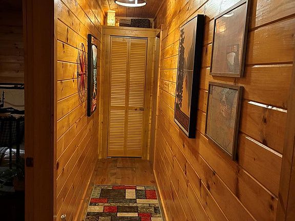 5th image of 120 Hideaway Ln