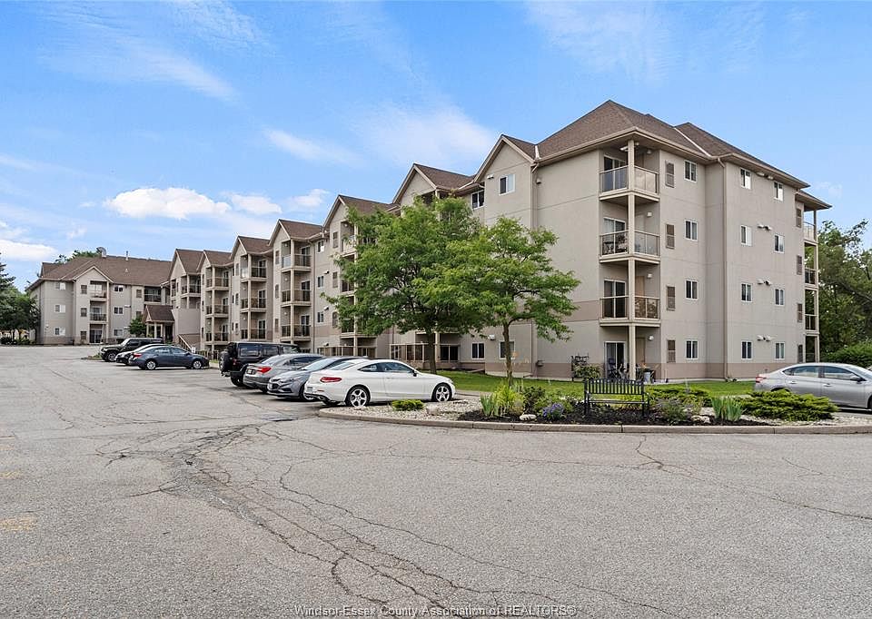 1st image of 3000 Sandwich St #316