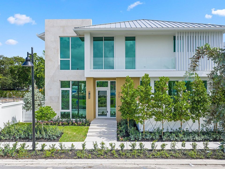 1st image of 330 Grove Place