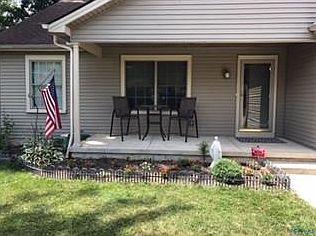 2nd image of 746 Oakwood Ave