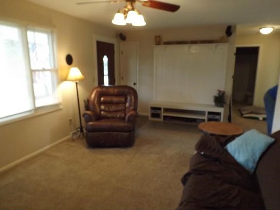 Living Rm.
