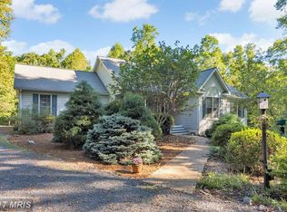 251 Oakwood Dr, Mineral, VA 23117
