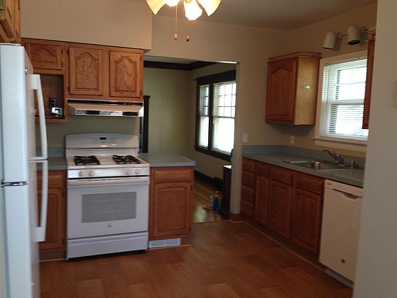 Kitchen to Dining Room.