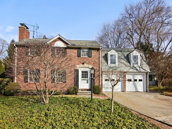 116 Pleasantview Ave, Longmeadow, MA 01106