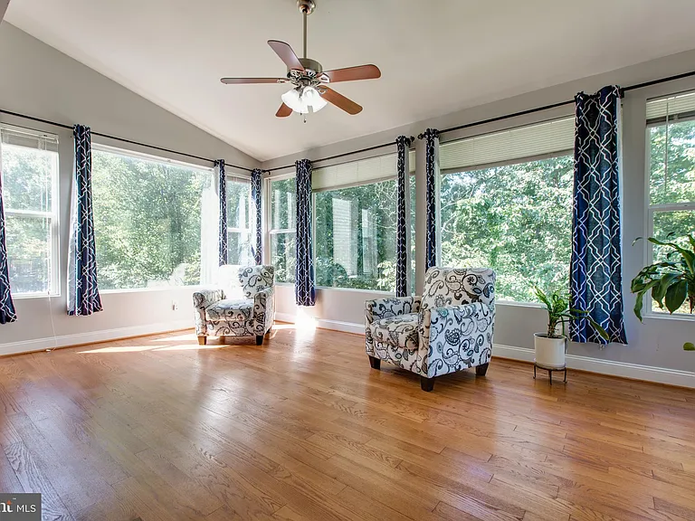 2191 Oak Forest Dr — Photo 34