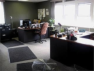 2nd image of 36 E Dickerson St