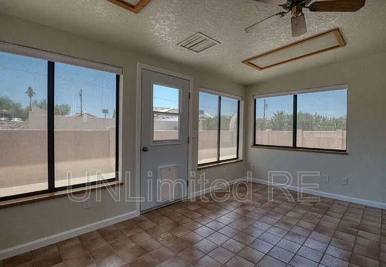2512 Cisco Dr S — Photo 3