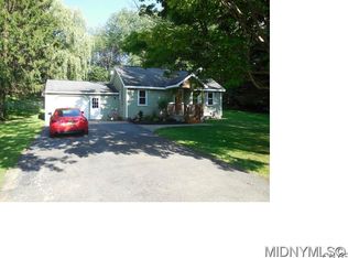 6888 Ives Rd, Marcy, NY 13403