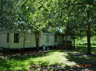 201 Mineola, Onalaska, TX 77360