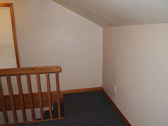 4th image of 117 Hillsdale St #1