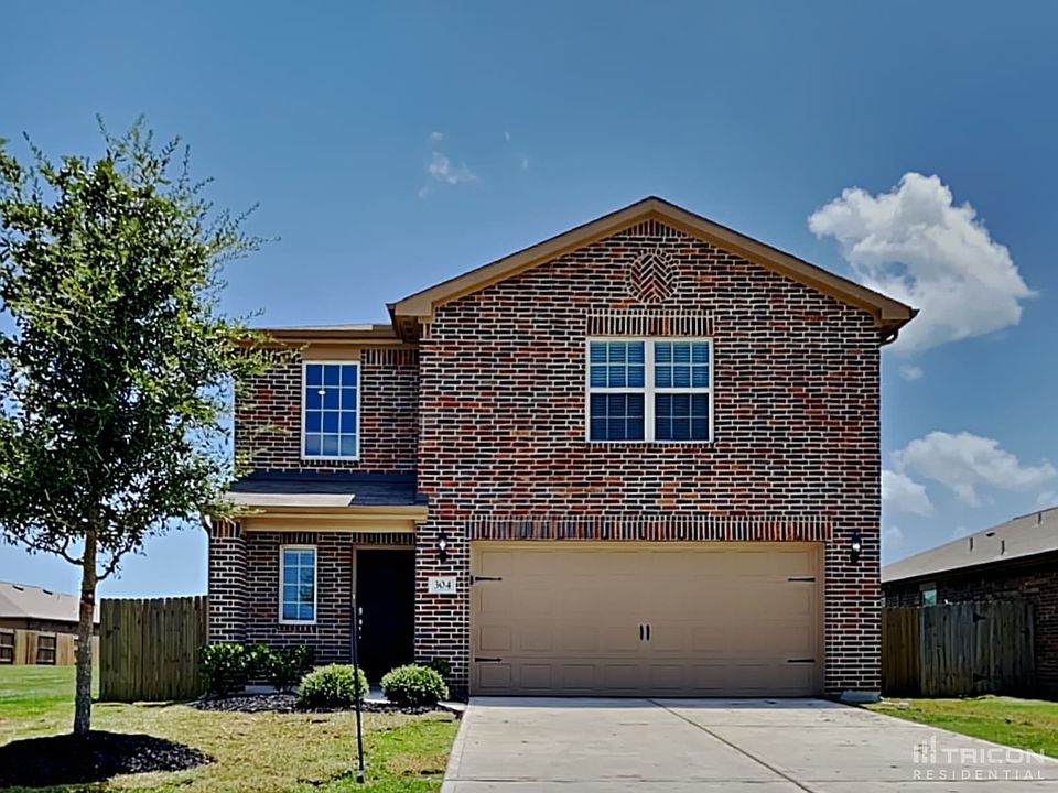 1st image of 304 Summer Horse Dr