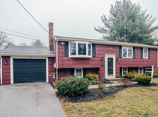 30 Ward St, Hingham, MA 02043