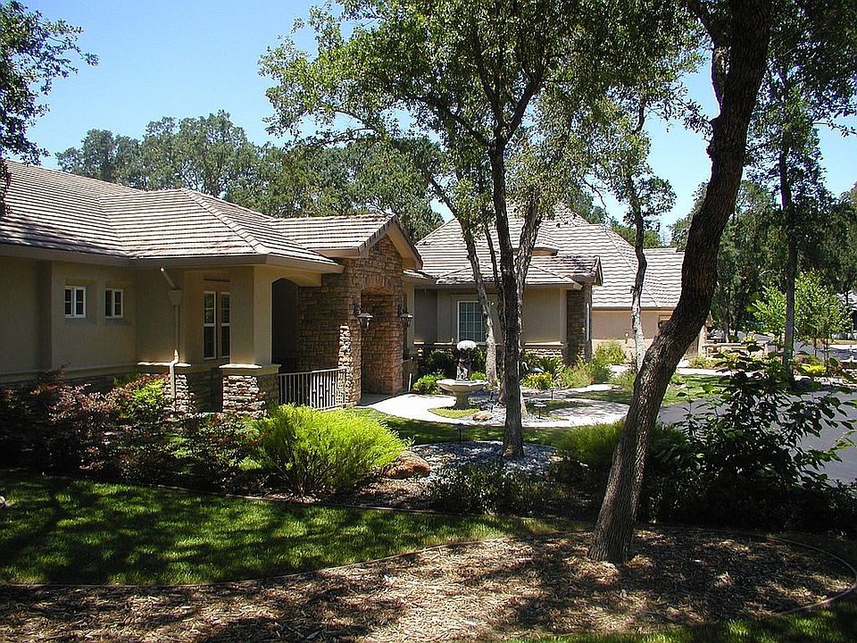 1st image of 4906 Secluded Oaks Ln