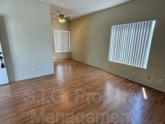 3rd image of 1441 Edison Blvd #H
