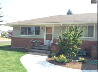7832 NE Beech St, Portland, OR 97213