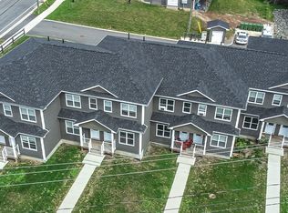 771 Maclaren Ave #8, Fredericton, NB E3A3L6