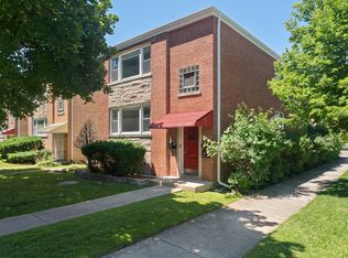 8156 Knox Ave, Skokie, IL 60076