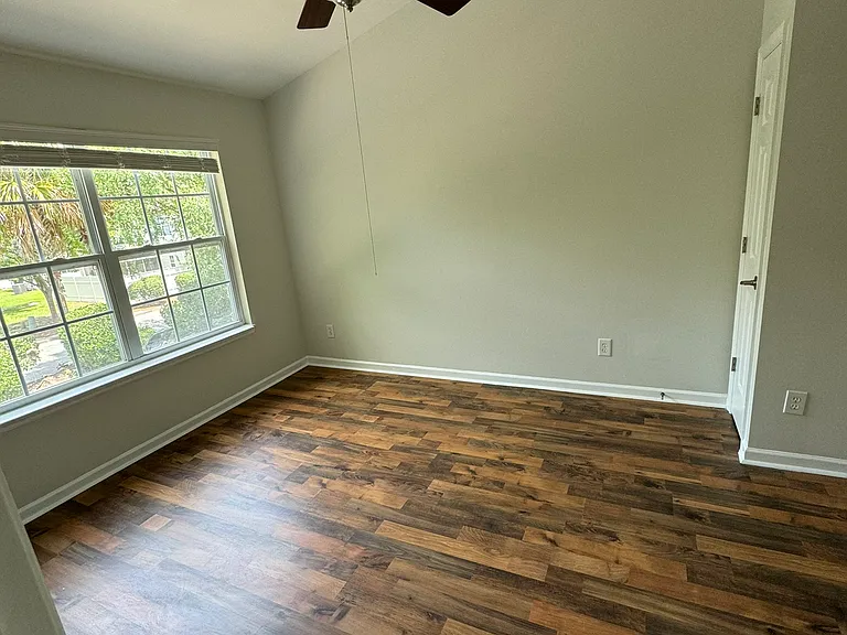 1501 Elm Hall Cir — Photo 12