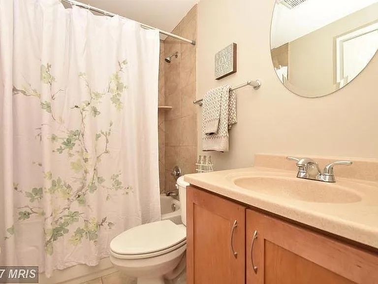 Bathroom 4