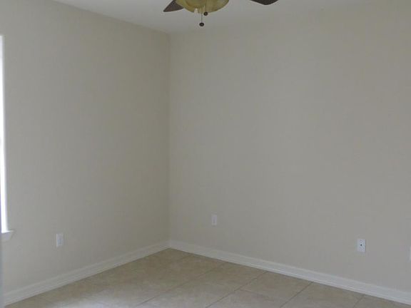 4th image of 674 N Central Ave APT A