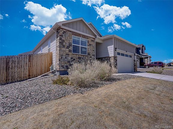 3rd image of 13335 Xanthia Street