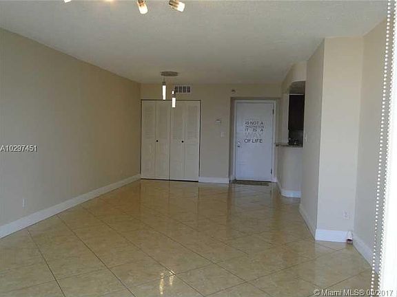 4th image of 770 Claughton Island Dr APT 770