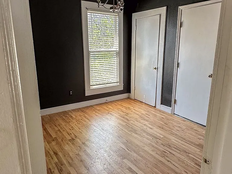 821 S Campbell Ave #B — Photo 8