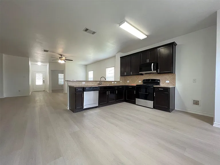 13509 Coomer Path — Photo 4