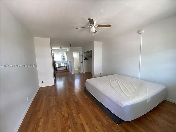 3rd image of 158 Ocean Dr APT 306