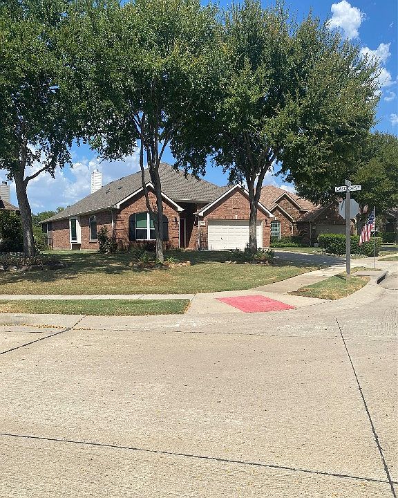 1st image of 930 Winged Foot Dr