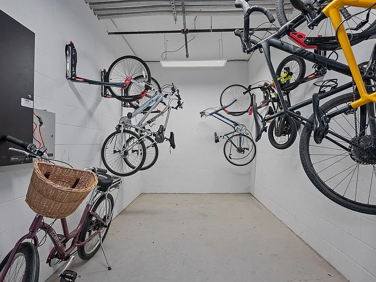 Four23/Hoge — Photo 61